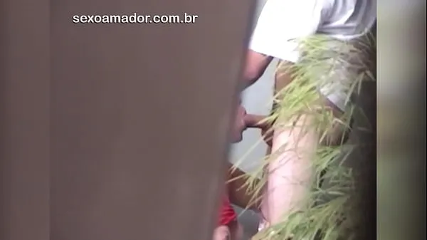 Video Young people forbidden to fuck in their parents' homes are exposed in public and are caught on video năng lượng mới