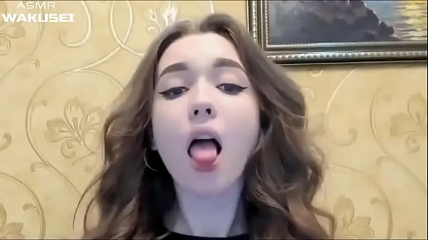 Novi videoposnetki 18 year old girl masturbates energije
