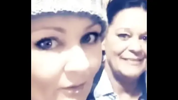 Nové videá o Real Life step Mother and Daughter Pawgs Threesome energii