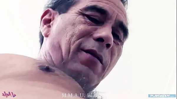 Nové videá o Malena gets fucked by a mature man energii