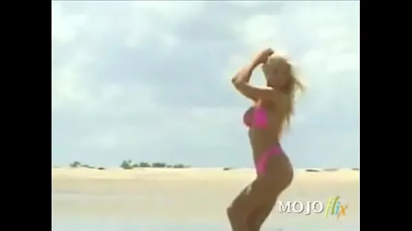 Nieuwe Victoria Silvstedt in Naked Wild On (compilation energievideo's