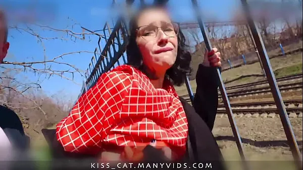 نئی Let's walk in Nature - Public Agent PickUp Russian Student to Real Outdoor Fuck / Kiss cat 4k توانائی کی ویڈیوز