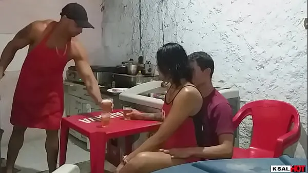 Video Musa Danny hot, goes with his new sweetheart, in the Mike Hot cafeteria, and is too soft for the head of the kitchen, and dirty with the pussy and the caba all enjoyed năng lượng mới
