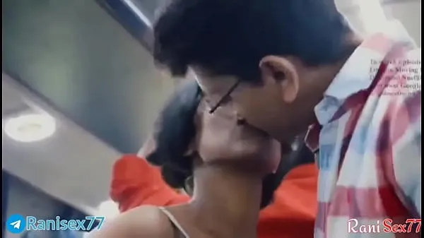 Nieuwe Teen girl fucked in Running bus, Full hindi audio energievideo's