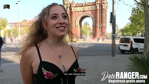 Novi videoposnetki WTF: This SPANISH bitch gets ANAL on GLASS TABLE: Venom Evil (Spanish energije