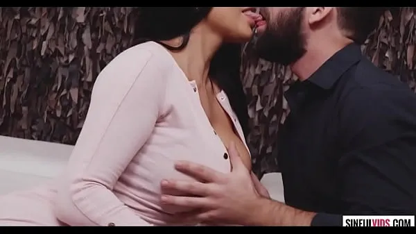 مقاطع فيديو جديدة للطاقة Big tits brunette Romi Rain banged by Logan Pierce in Axel Braun's Busty Hotwives 2 Scene 1
