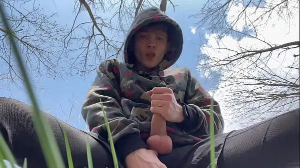 Nieuwe Sweet Boy Jerking his Big Dick (23cm) Outdoor / Huge Cumshot on Camera / Boy / Monster Dick energievideo's