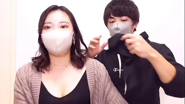 Nieuwe Blindfold taste test game! Japanese girlfriend tricked by him into huge facial Bukkake energievideo's