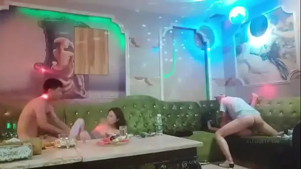 Video tenaga chinese ktv kinky group sex sitting lady baharu