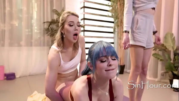 نئی True UNAGI Comes From Surprise Fucking - Jewelz Blu, Emma Rose توانائی کی ویڈیوز