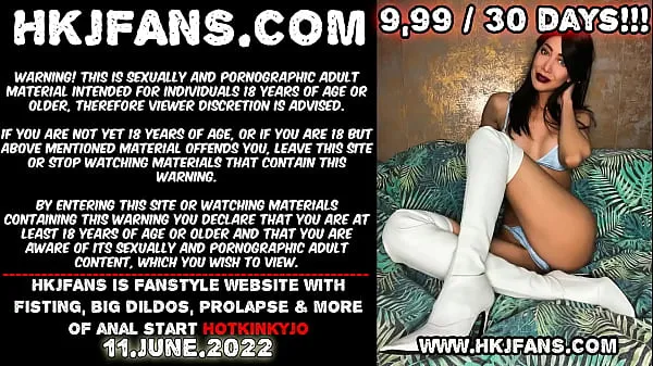 New Hotkinkyjo in white shoes huge triple cock dildo from mrhankeys, fisting & anal prolapse energy Videos