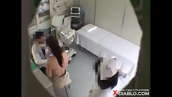 Novi videoposnetki 26-year-old small office lady Yumi-san Ladies Clinic Examination Hidden Camera energije