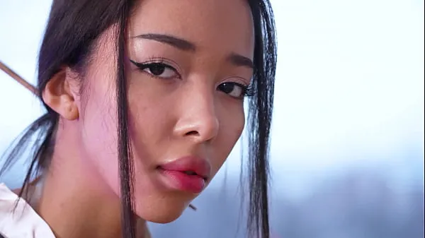 Video tenaga Skinny Samurai Dancer Lia Lin Takes a Hard Ass Pound GP2339 baharu