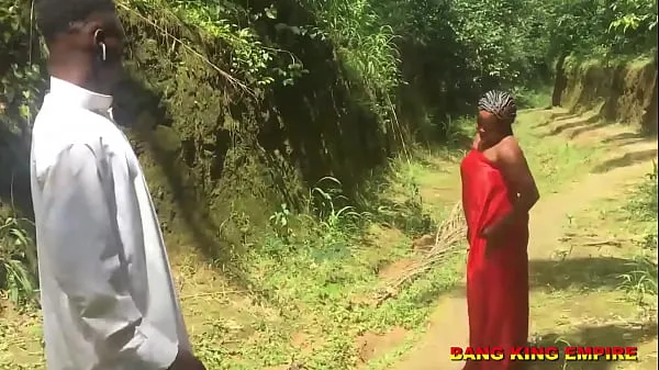 Új REVEREND FUCKING AN AFRICAN GODDESS ON HIS WAY TO EVANGELISM - HER CHARM CAUGHT HIM AND HE SEDUCE HER INTO THE FOREST AND FUCK HER ON HARDCORE BANGING energia videók
