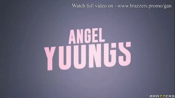 مقاطع فيديو جديدة للطاقة Ganging Up On The Secretary - Angel Youngs, Jenna Starr / Brazzers / stream full from