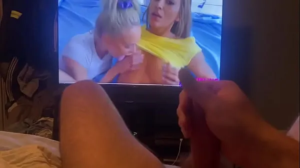 Nová Jacking off my big dick to porn inside of my locked bedroom cumshot video 172 energetika Videa