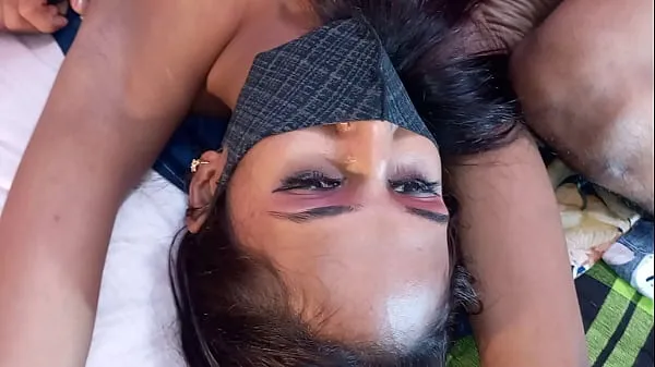 새로운 Desi natural first night hot sex two Couples Bengali hot web series sex xxx porn video ... Hanif and Popy khatun and Mst sumona and Manik Mia 에너지 동영상