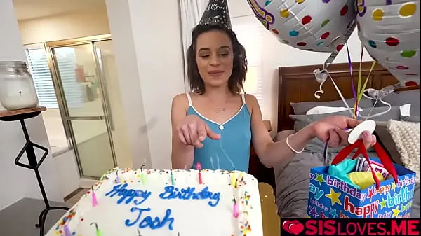 Video energi Joshua Lewis celebrates birthday with Aria Valencia's delicious pussy baru