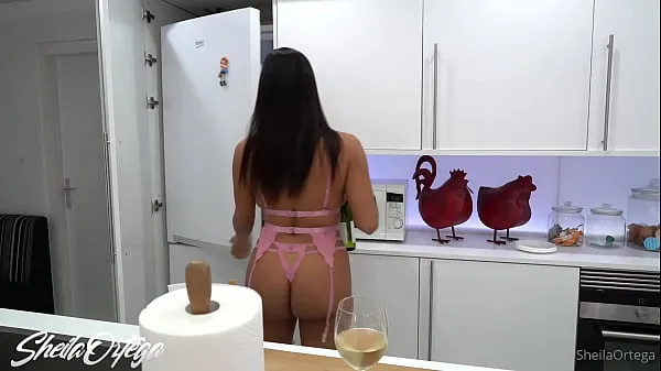 วิดีโอพลังงานBig boobs latina Sheila Ortega doing blowjob with real BBC cock on the kitchenใหม่