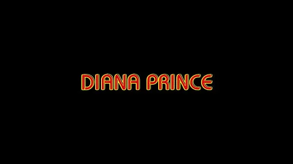 Novi videoposnetki Diana Prince Is A Cougar In Heat energije