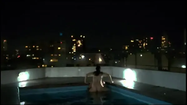 مقاطع فيديو جديدة للطاقة The water wasn't enough to put out the fire, so we had sex in the pool. ( my first time in a pool