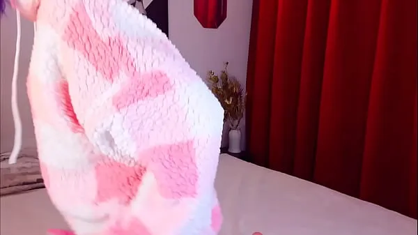 Video tenaga Sweet Eaton Teasing Her VIewers by Showing Her White Ass baharu