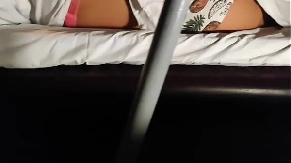 Video tenaga On the train, he fucked a married fellow traveler, posing as a producer baharu
