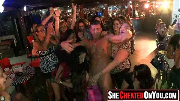 Nuevos videos de energía 44 Hot sluts caught fucking at club 172