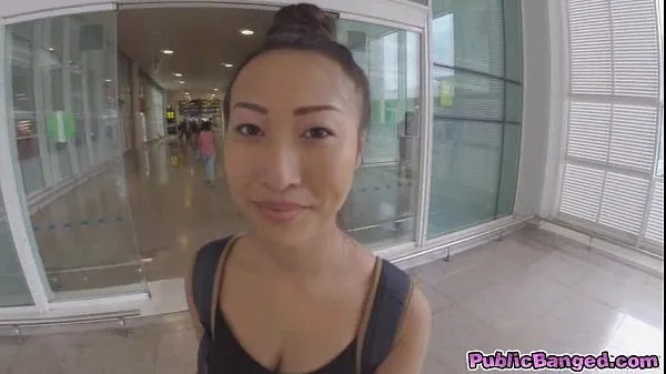 Video tenaga Big titted asian Sharon Lee fucked in public airport parking lot baharu