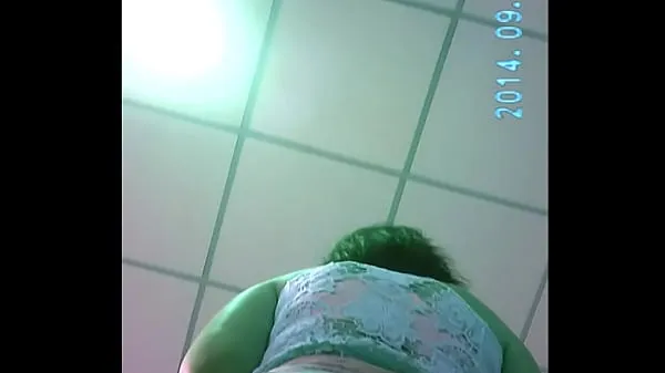 Nuovi video sull'energia under the skirt - perfect ass